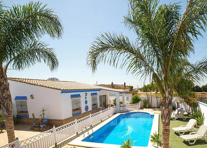 Bananera Con Piscina Privada En *