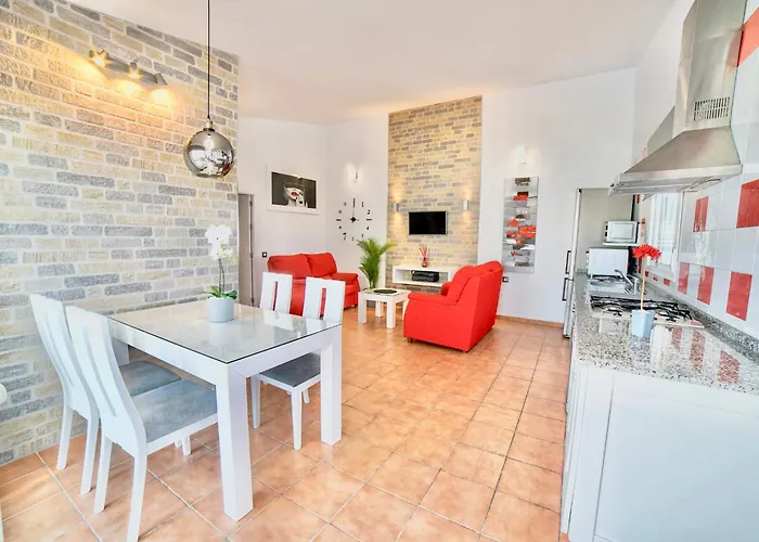 Bananera Con Piscina Privada En * Conil De La Frontera