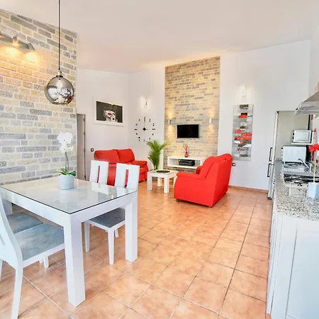 Bananera Con Piscina Privada En * Коніль-де-ла-Фронтера